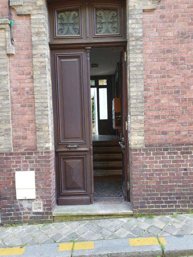 Lodge De La Gare Vue Cathedrale Rouen Exterior photo